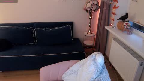 Heaven girl online show from 11.07.25