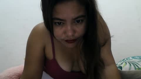 heavenlyeyes69 online show from 10.14.25