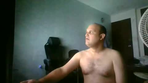 Heavy Rebell online show from 12.05.25