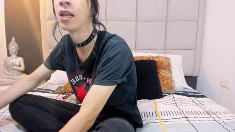 Keira Hecate online show from 01.04.25