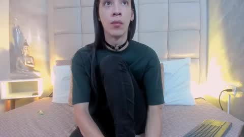 Keira Hecate online show from 09.21.25