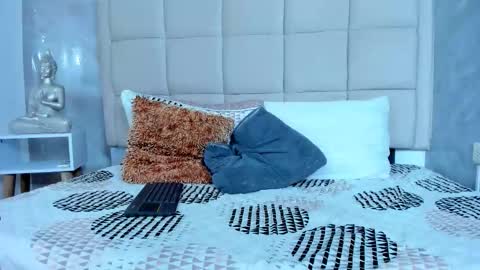 Keira Hecate online show from 02.26.26