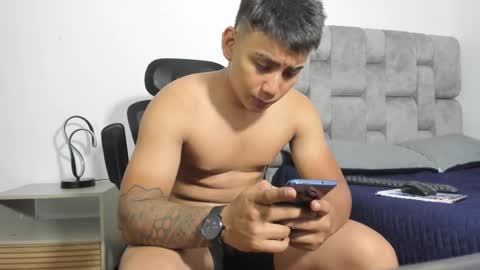  18 online show from 03.08.25