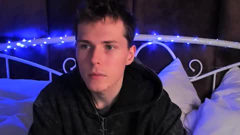 Hector online show from 12.14.25