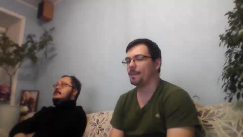 Snapshot of hedineko chatting on 02.14.26 hedineko online show from 02.14.26