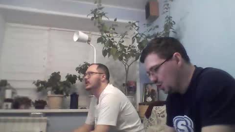 Snapshot of hedineko chatting on 03.14.26 hedineko online show from 03.14.26