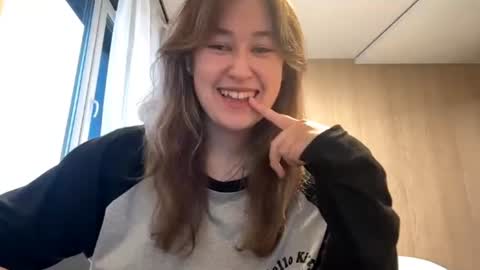 Molly online show from 06.26.26