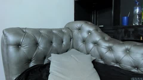 heellboy_ online show from 11.02.25