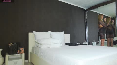 Helen online show from 10.04.25