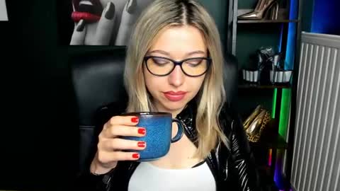 Heidi online show from 06.18.26