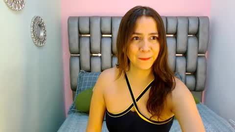 Heidy online show from 12.23.24
