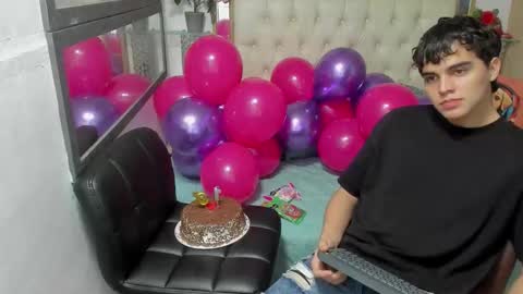 heiker_ online show from 10.16.25