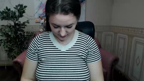 Helen Elliot online show from 01.09.25