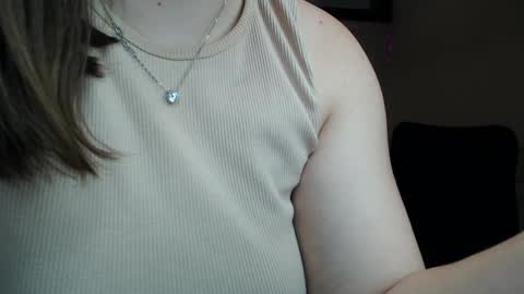 Helen Elliot online show from 01.18.25