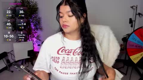 helen_miller online show from 10.14.25