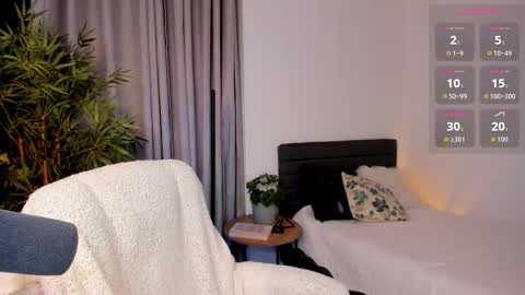 helen_miller online show from 03.12.26