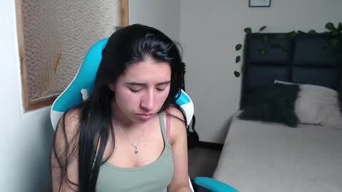 Helen online show from 11.22.25