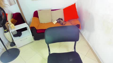 HELENA COPPER online show from 03.05.25