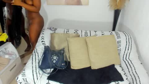 HELENA COPPER online show from 10.05.25