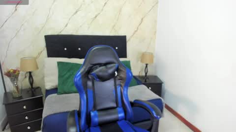 HELENA COPPER online show from 04.08.26