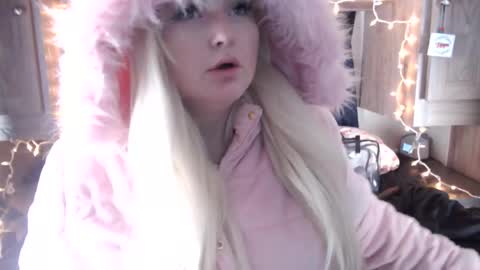 Helena Hope online show from 01.14.25