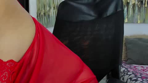 Helena Santos  online show from 09.14.25