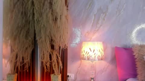 Helena Santos  online show from 03.24.26