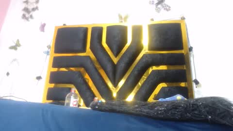 helenahotwet online show from 10.04.25