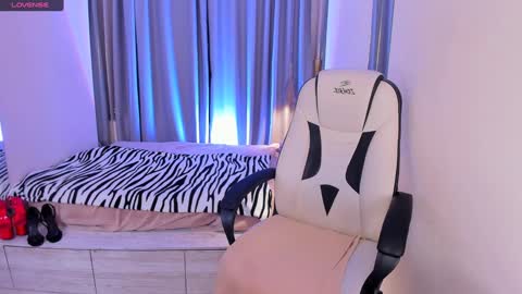 Snapshot of helenaregal chatting on 12.08.24 Helena online show from 12.08.24