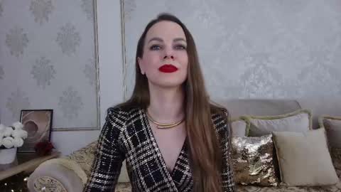 Helen online show from 02.18.25