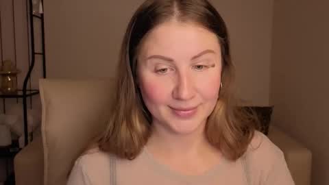 Snapshot of helens_lov chatting on 09.20.25 Helen online show from 09.20.25