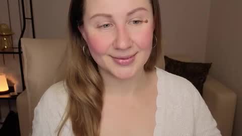 Snapshot of helens_lov chatting on 11.01.25 Helen online show from 11.01.25