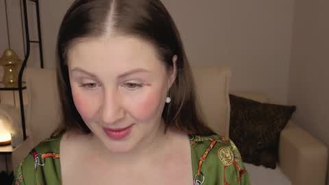 Helen online show from 04.01.26