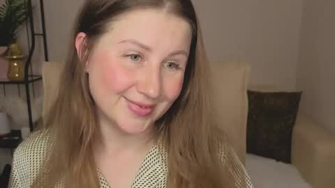 Snapshot of helens_lov chatting on 06.06.26 Helen online show from 06.06.26