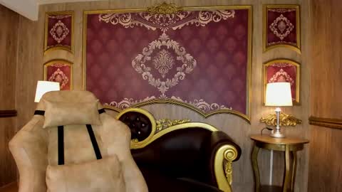 Snapshot of helenstanfordd chatting on 09.22.25 Helen or Hells online show from 09.22.25