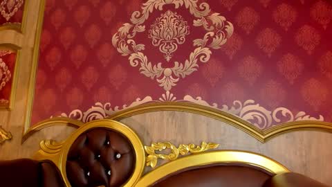 Helen or Hells online show from 12.15.25