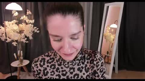 Helen online show from 02.19.25