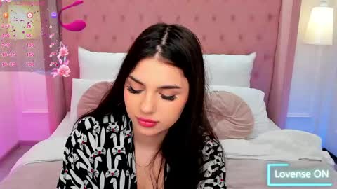 Helen online show from 04.29.26