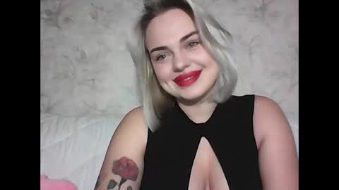helga_now online show from 03.07.25