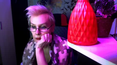 Helga online show from 04.04.26