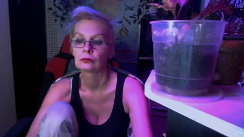 Helga online show from 04.07.26