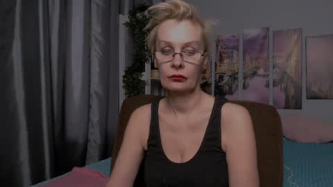 Snapshot of helgahimmele chatting on 04.23.26 Helga online show from 04.23.26