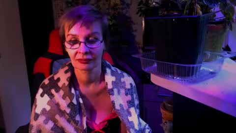 Snapshot of helgahimmele chatting on 05.30.26 Helga online show from 05.30.26