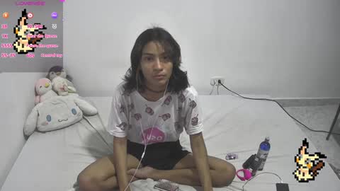 Snapshot of helia_n_amy chatting on 01.22.25 Helia Transfem and Amy online show from 01.22.25