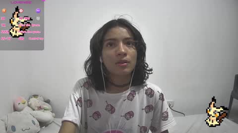 Snapshot of helia_n_amy chatting on 01.23.25 Helia Transfem and Amy online show from 01.23.25