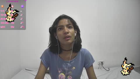 Snapshot of helia_n_amy chatting on 01.29.25 Helia Transfem and Amy online show from 01.29.25