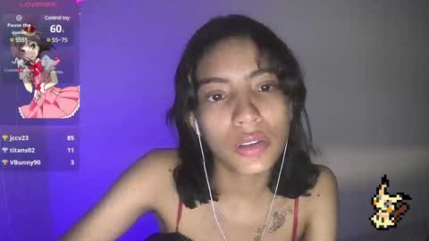 Snapshot of helia_n_amy chatting on 02.12.25 Helia Transfem and Amy online show from 02.12.25