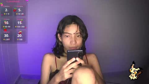 Snapshot of helia_n_amy chatting on 02.13.25 Helia Transfem and Amy online show from 02.13.25