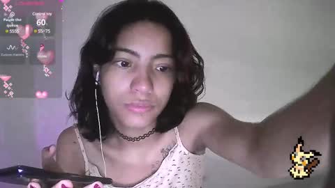 Snapshot of helia_n_amy chatting on 02.21.25 Helia Transfem and Amy online show from 02.21.25