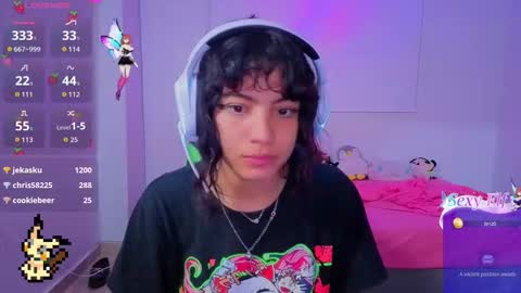 Snapshot of helia_n_amy chatting on 02.26.26 Helia Transfem and Amy online show from 02.26.26